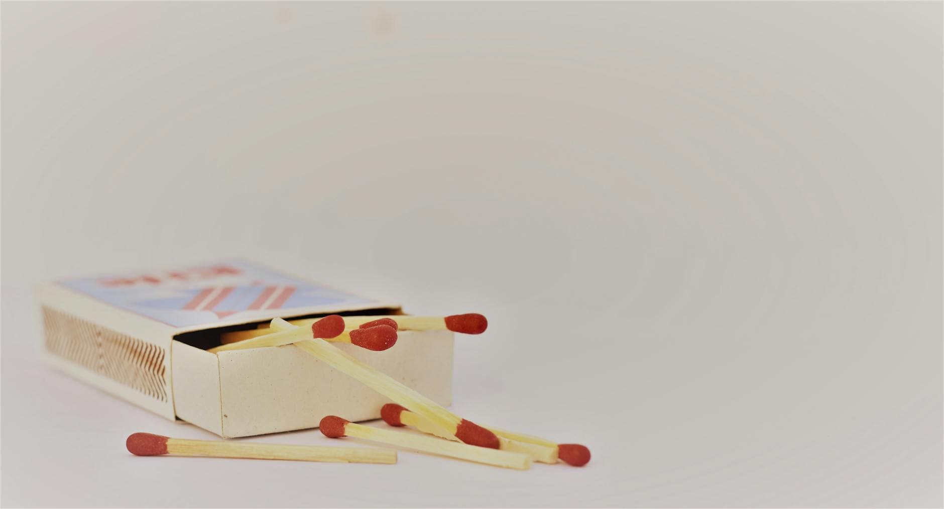 Counter-Strike 2 : guide des utilitaires pour contrôler la carte